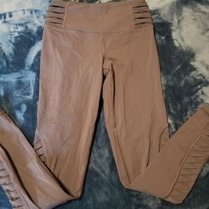 New V.S. hi waist yoga pants